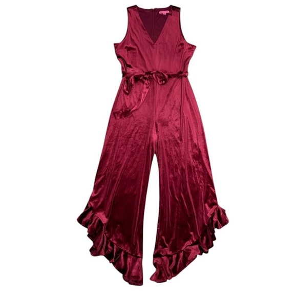 Betsey Johnson
Flared-Leg Velvet Jumpsuit Sz.14 pre loved in euc - Picture 3 of 10